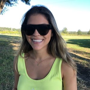 Meet your Posher, Samantha